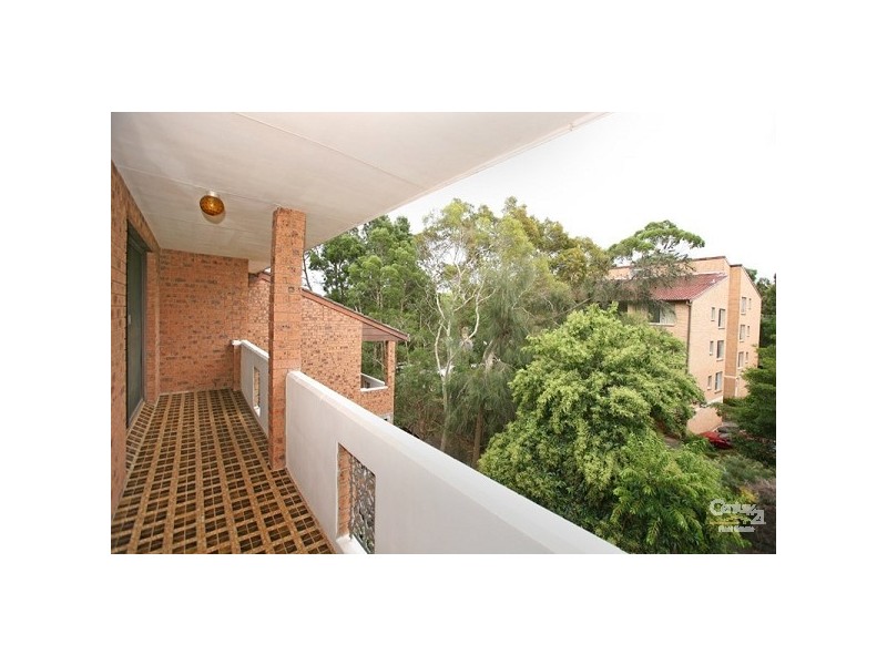 9/6 Curtis Street, Caringbah NSW 2229