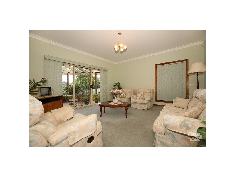 12 Nallada Road, Alfords Point NSW 2234