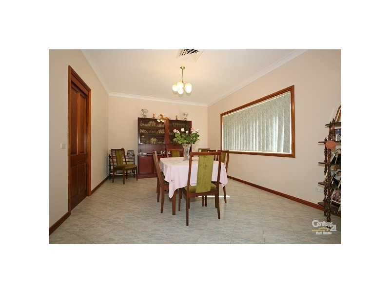 12 Nallada Road, Alfords Point NSW 2234