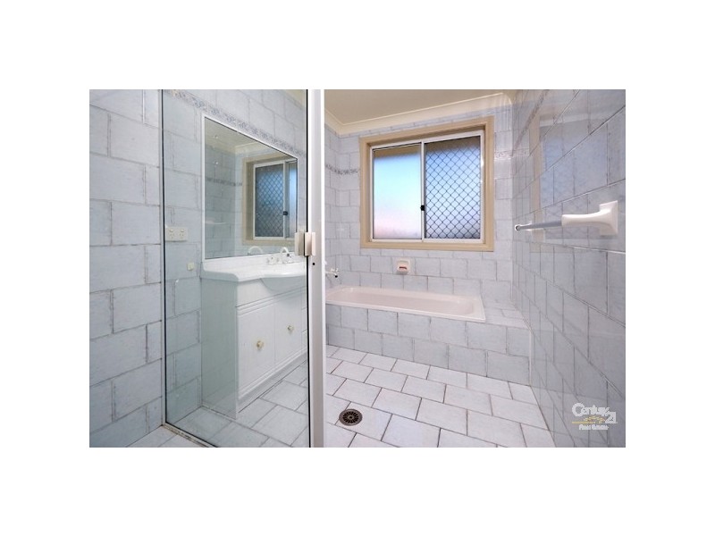 2/7 Gillwinga Avenue, Caringbah South NSW 2229