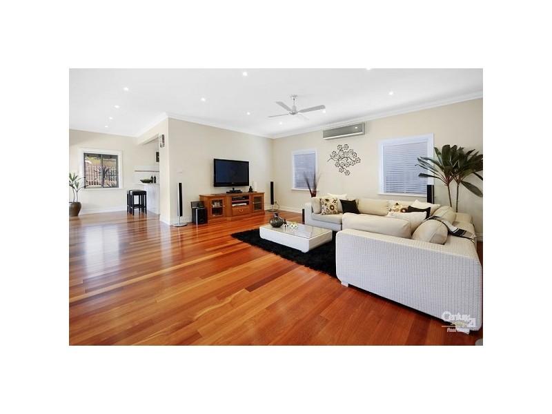 14 Bellevue Parade, Caringbah NSW 2229