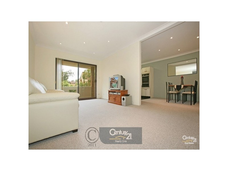 9/6 Curtis Street, Caringbah NSW 2229