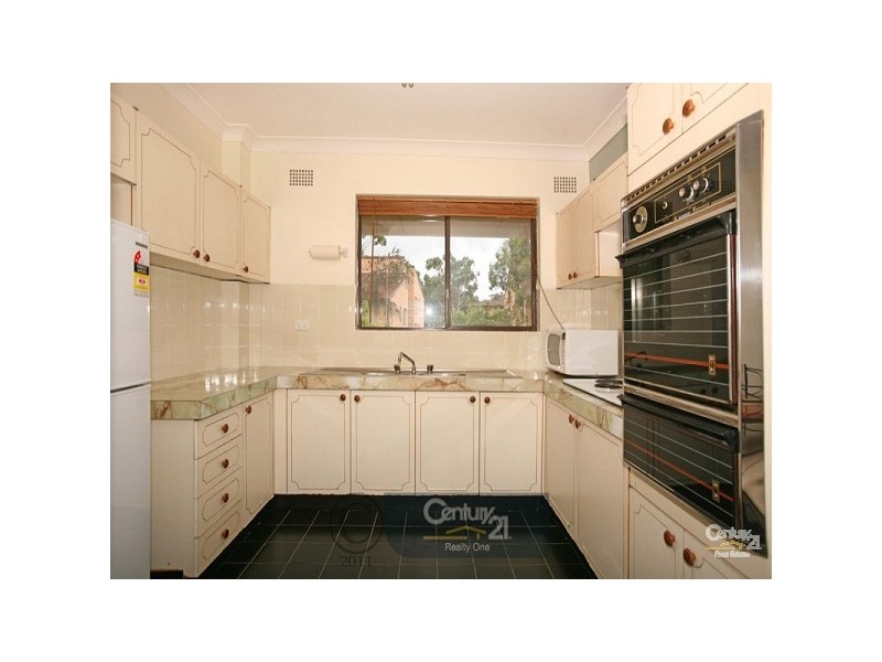 9/6 Curtis Street, Caringbah NSW 2229