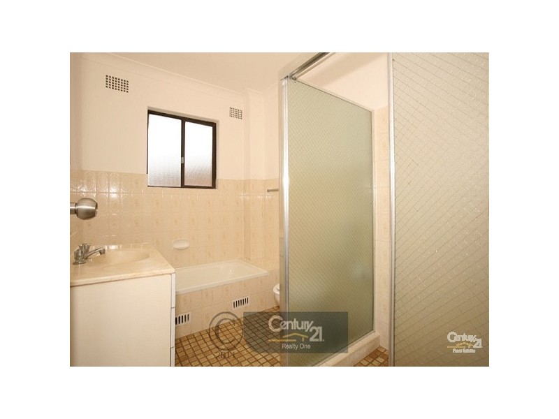 9/6 Curtis Street, Caringbah NSW 2229