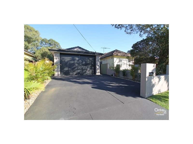 11 Chamberlain Avenue, Caringbah NSW 2229
