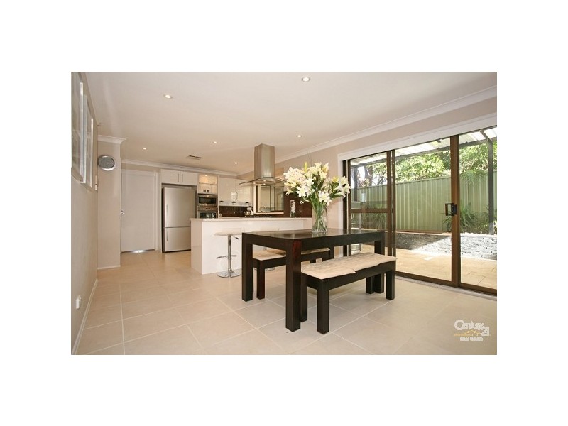 11 Chamberlain Avenue, Caringbah NSW 2229