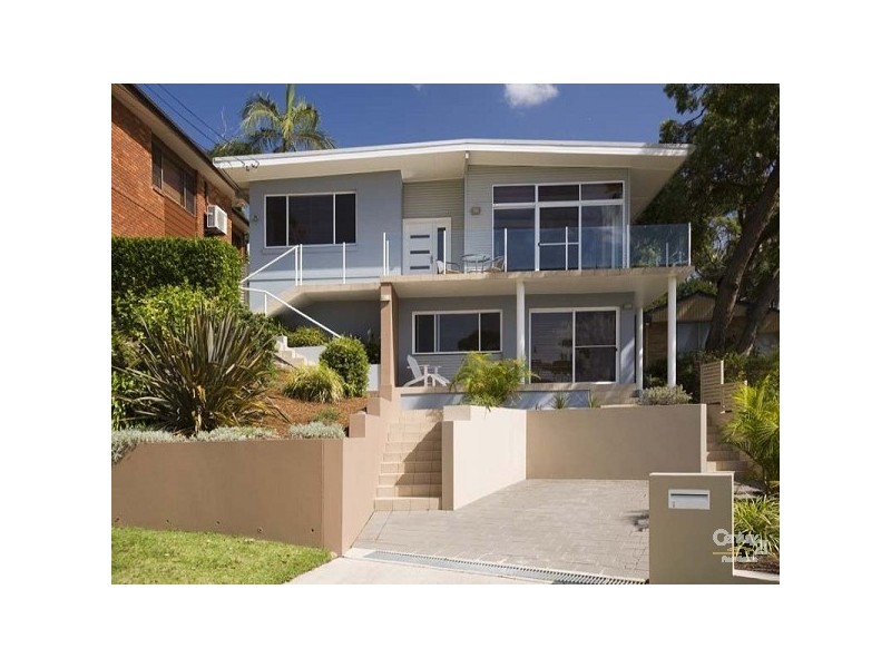 1 Shiprock Road, Lilli Pilli NSW 2229