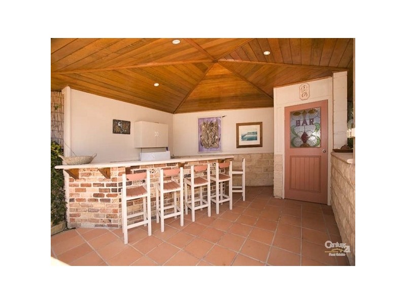 1 Shiprock Road, Lilli Pilli NSW 2229