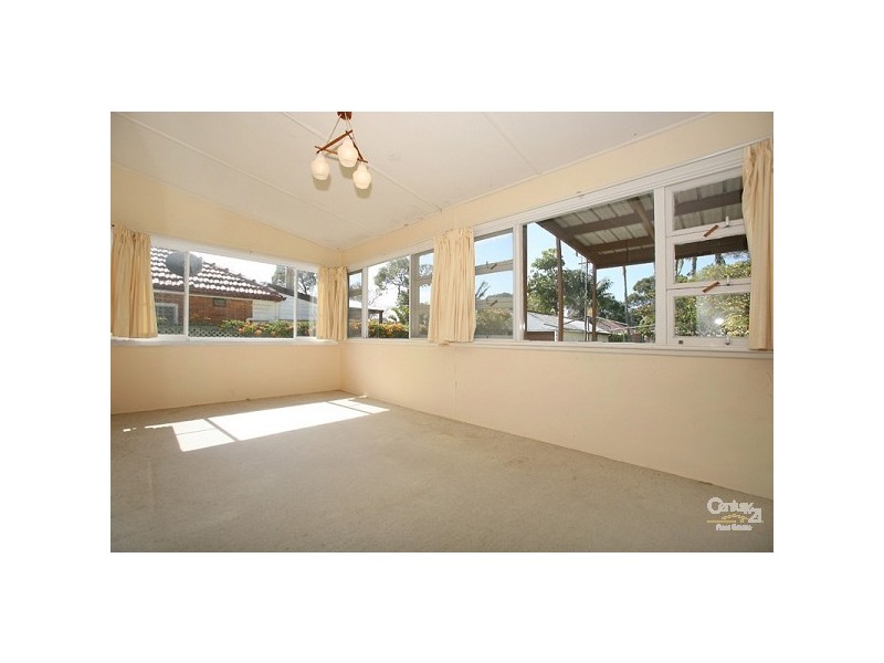 12 Warrington Avenue, Caringbah NSW 2229