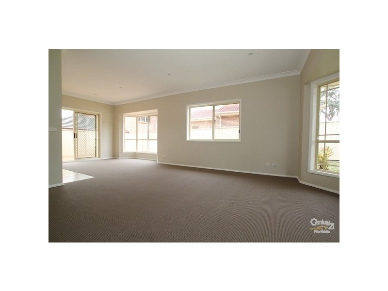 2/427 Port Hacking Road, Caringbah South NSW 2229