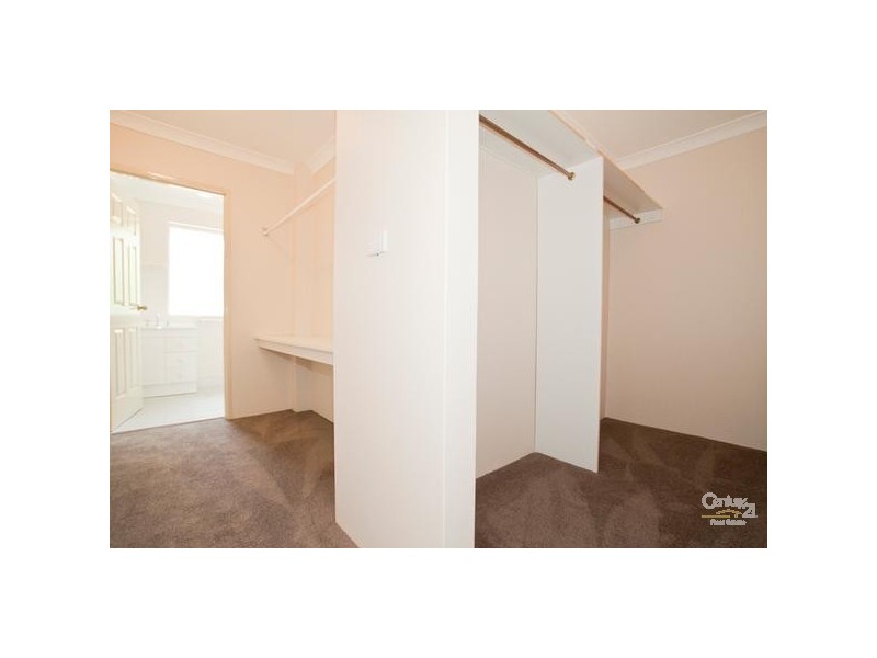 6/47-49 Gannons Road, Caringbah NSW 2229