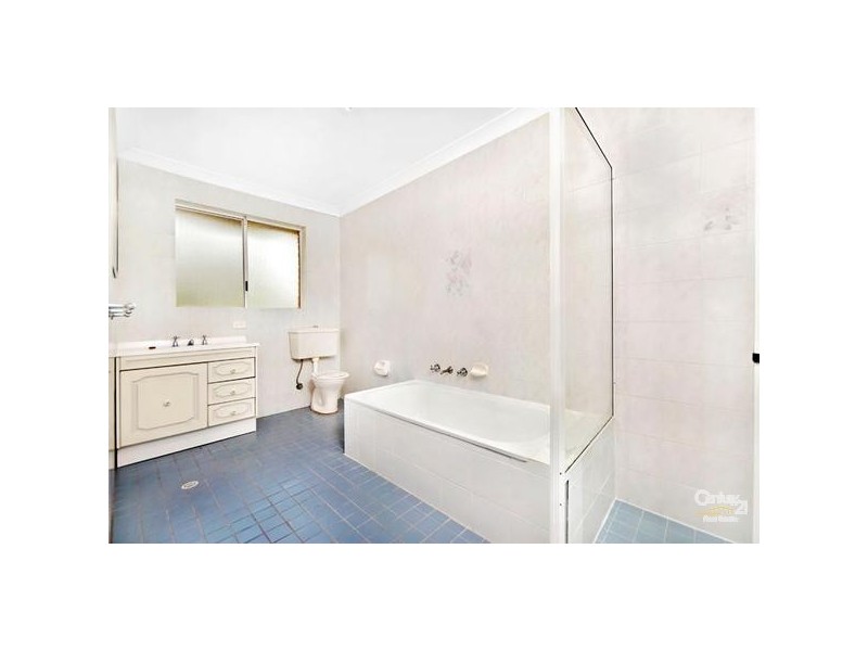 3/47-49 Gannons Road, Caringbah NSW 2229