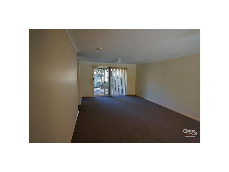 3/80 Flora Street, Kirrawee NSW 2232