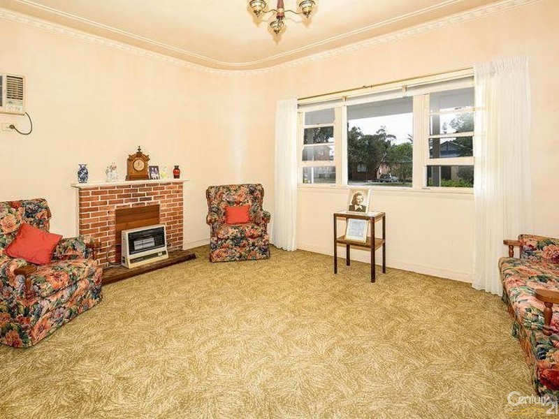 42 Forest Road, Yowie Bay NSW 2228