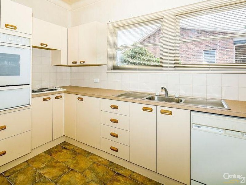 42 Forest Road, Yowie Bay NSW 2228