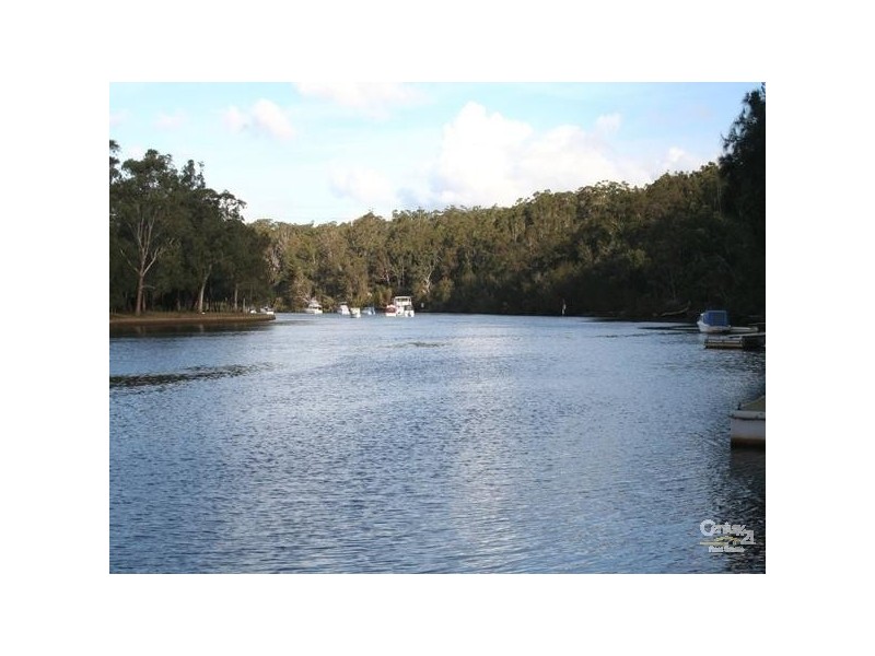 148 St Georges Crescent, Sandy Point NSW 2172