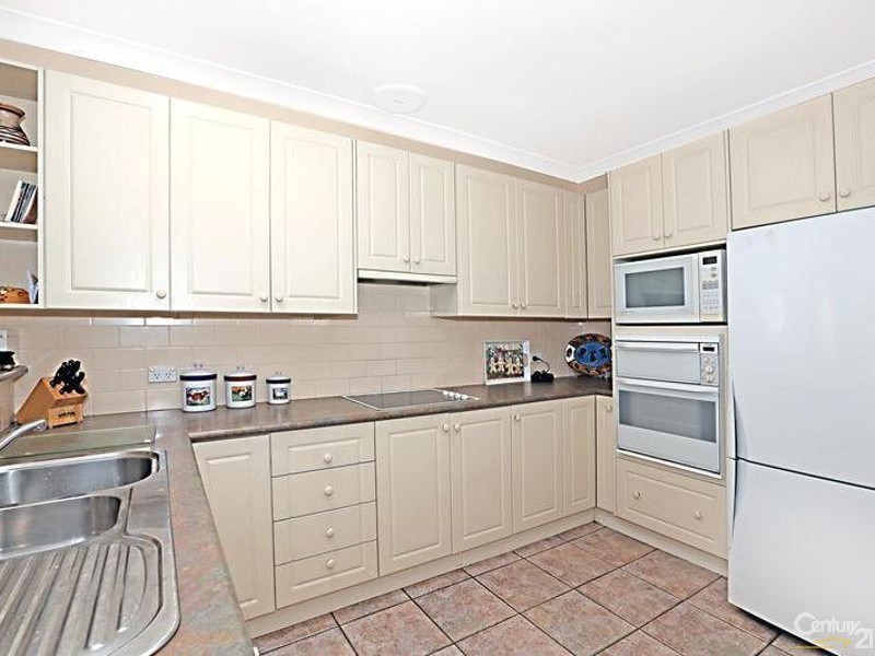 2/4-6 Condon Street, Caringbah NSW 2229