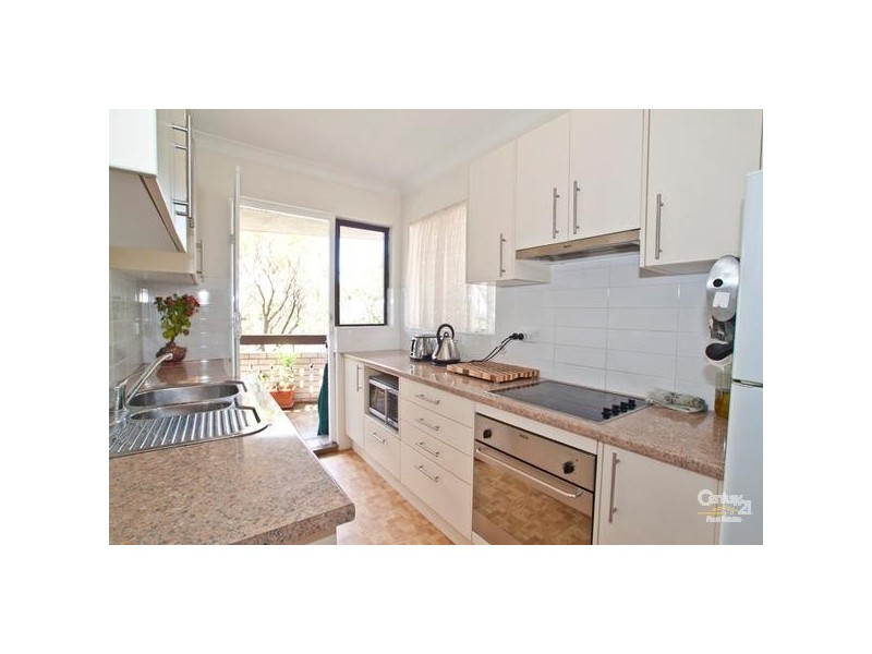 2/18 Banksia Road, Caringbah NSW 2229