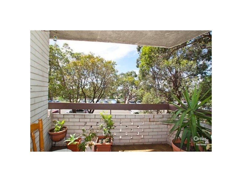 2/18 Banksia Road, Caringbah NSW 2229