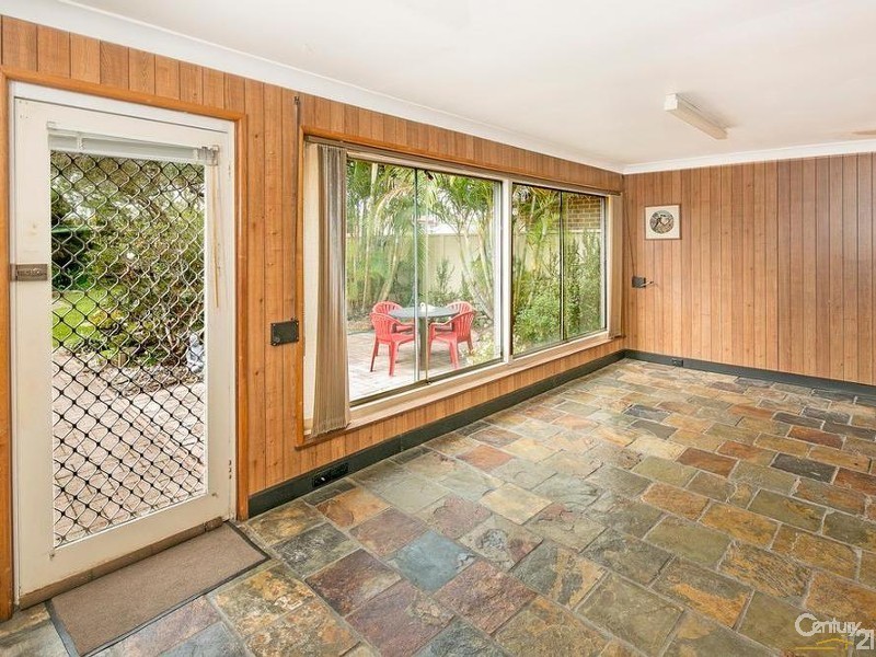 8 Renown Avenue, Miranda NSW 2228