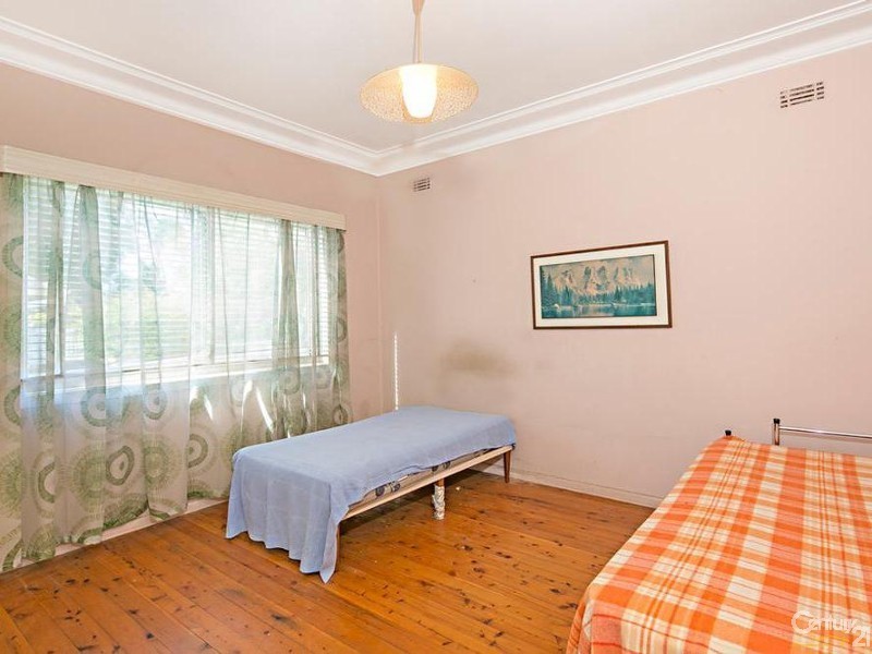 6 Coolabah Place, Caringbah NSW 2229