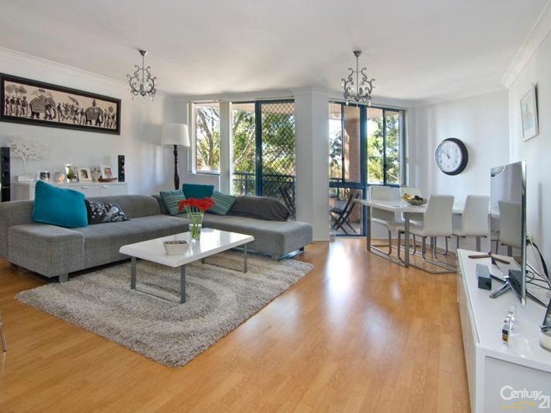 8/9 Clubb Crescent, Miranda NSW 2228