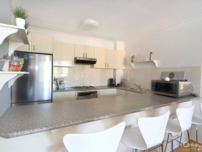 8/9 Clubb Crescent, Miranda NSW 2228