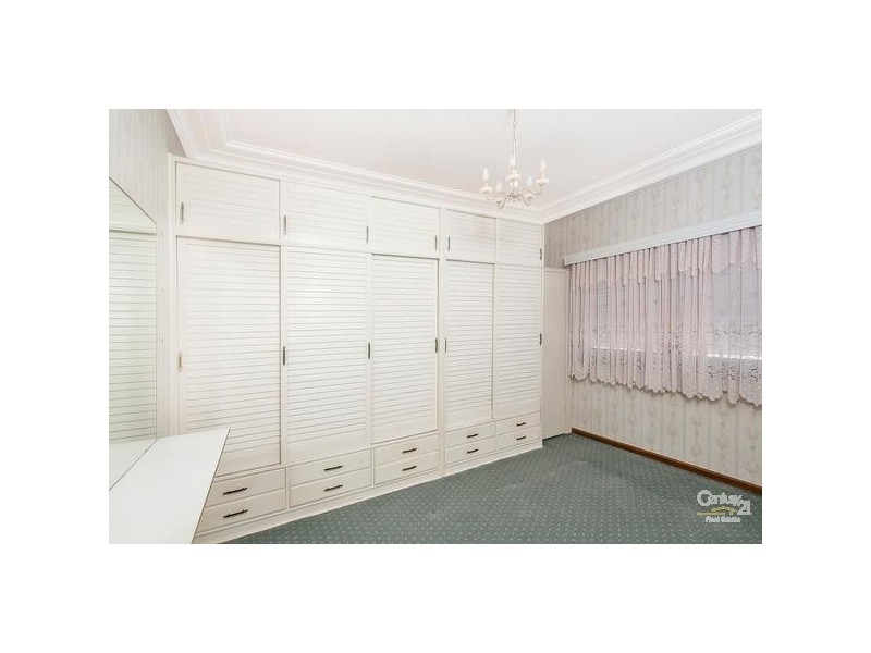 8 Renown Avenue, Miranda NSW 2228