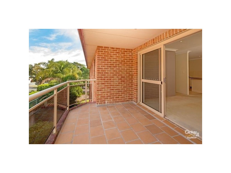 11/2 Vista Street, Caringbah NSW 2229