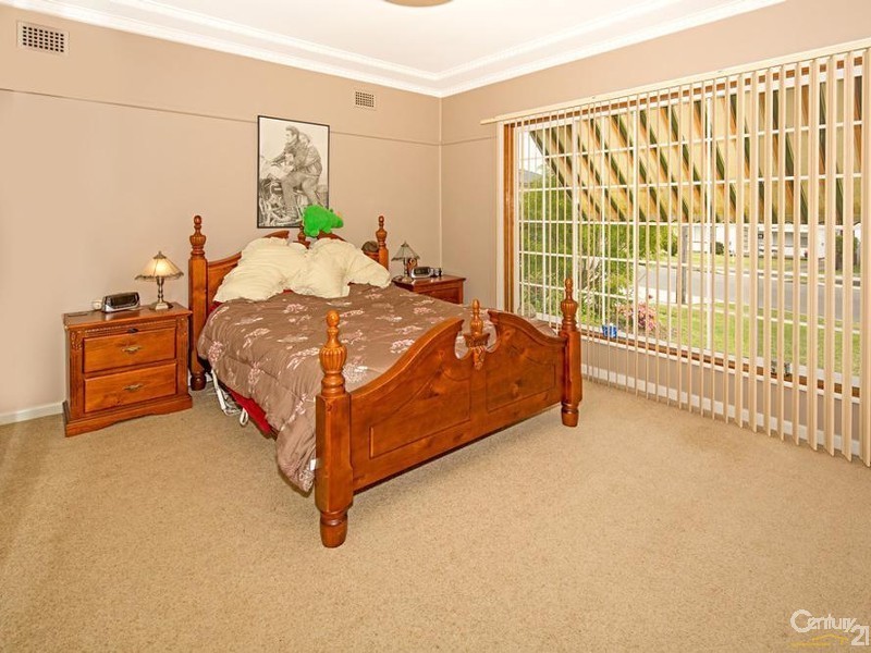 4 Renown Avenue, Miranda NSW 2228