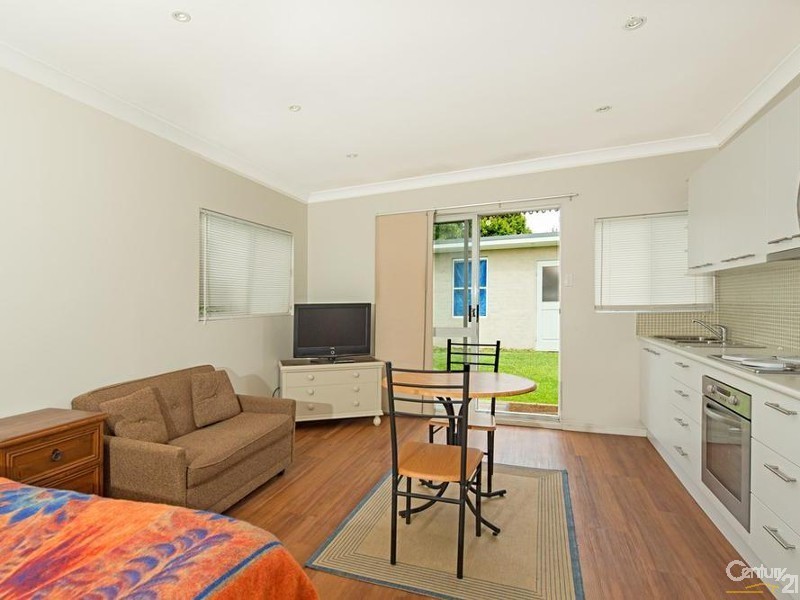 4 Renown Avenue, Miranda NSW 2228