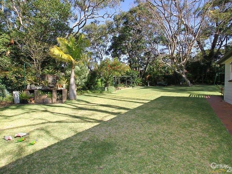 2 Actinotus Avenue, Caringbah South NSW 2229