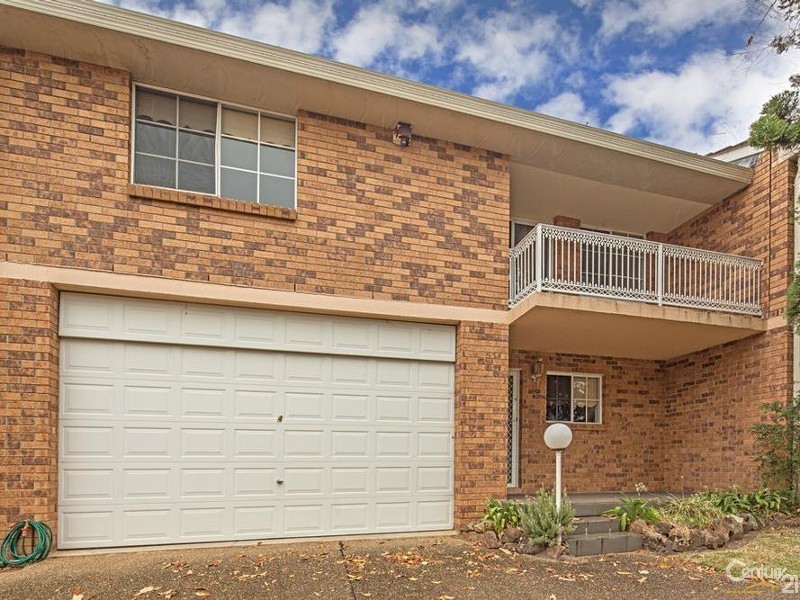 4/47-49 Gannons Road, Caringbah NSW 2229