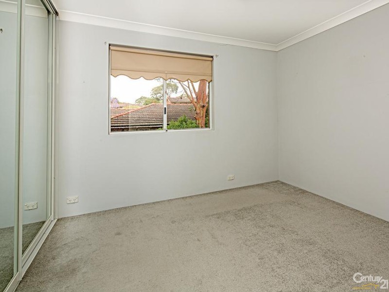 4/47-49 Gannons Road, Caringbah NSW 2229