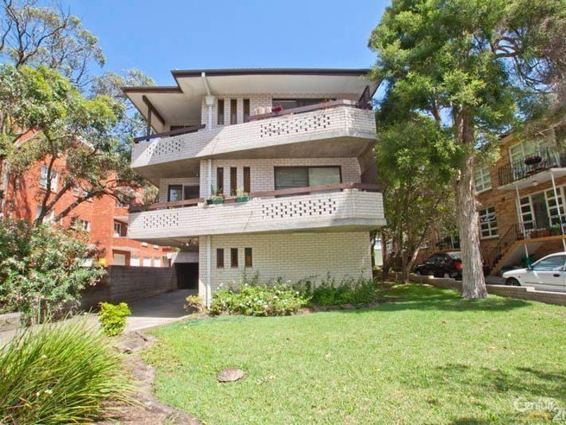 2/18 Banksia Road, Caringbah NSW 2229