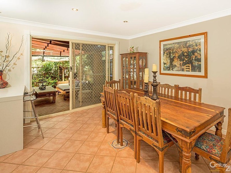 8A Bassett Place, Menai NSW 2234