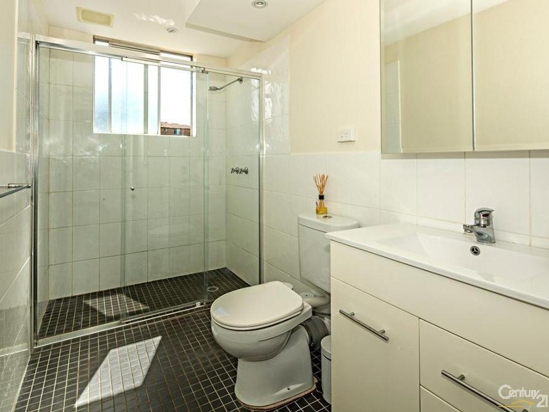 4/165 Willarong Road, Caringbah NSW 2229