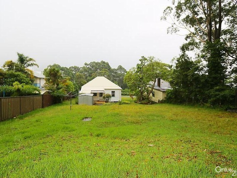 30 Robertson Street, Helensburgh NSW 2508