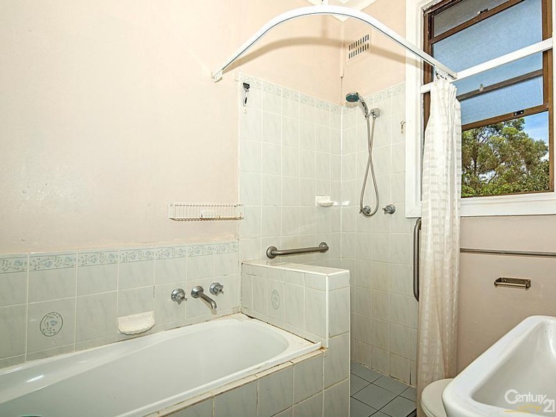 50 Karimbla Road, Miranda NSW 2228