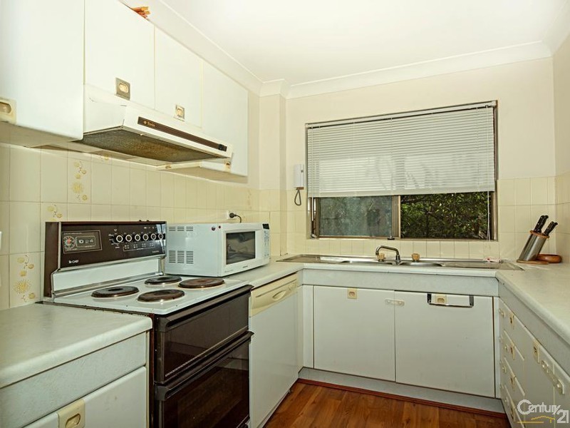 33/131 Oak Road, Kirrawee NSW 2232