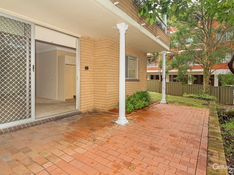 2/31-33 Banksia Road, Caringbah NSW 2229