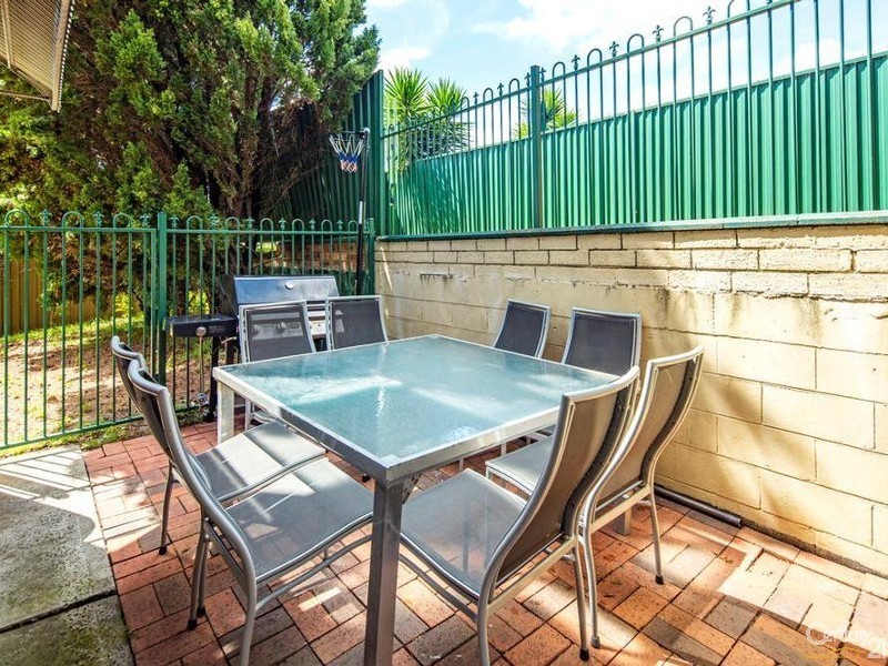 43/1-9 Warburton Street, Gymea NSW 2227