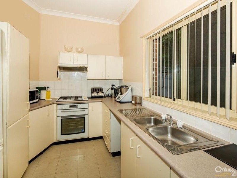 2/21 View Street, Miranda NSW 2228