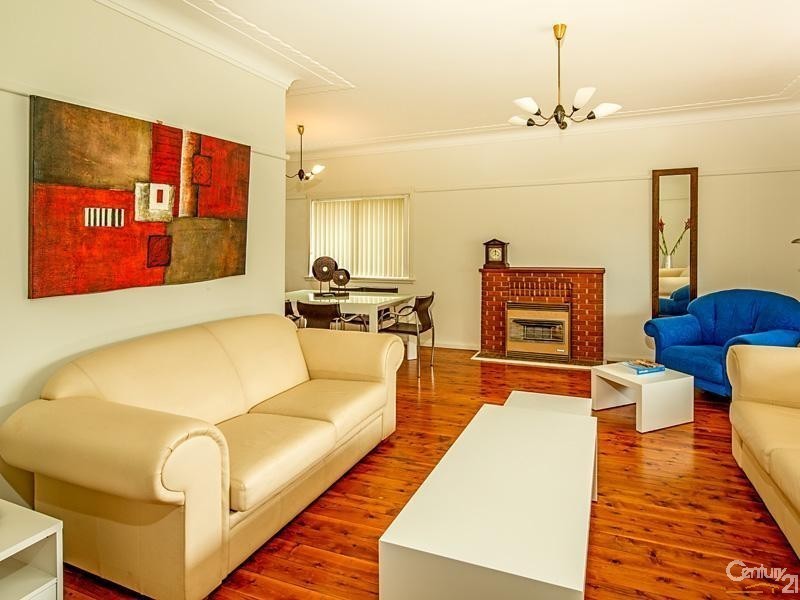 16 Booyong Avenue, Caringbah NSW 2229