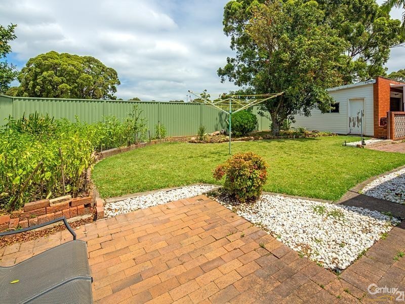 16 Booyong Avenue, Caringbah NSW 2229