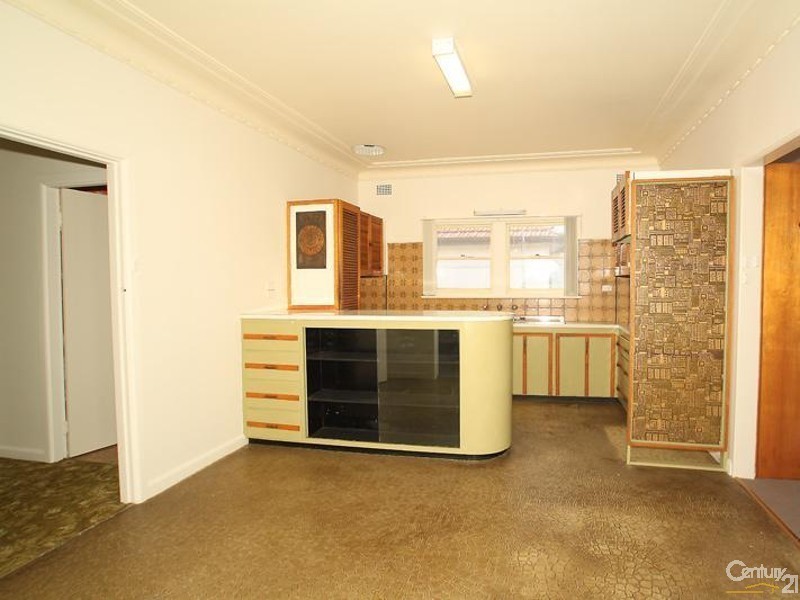 80 Crammond Boulevarde, Caringbah NSW 2229