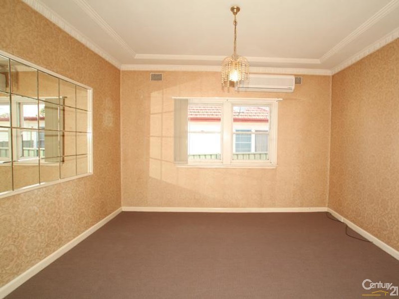 80 Crammond Boulevarde, Caringbah NSW 2229