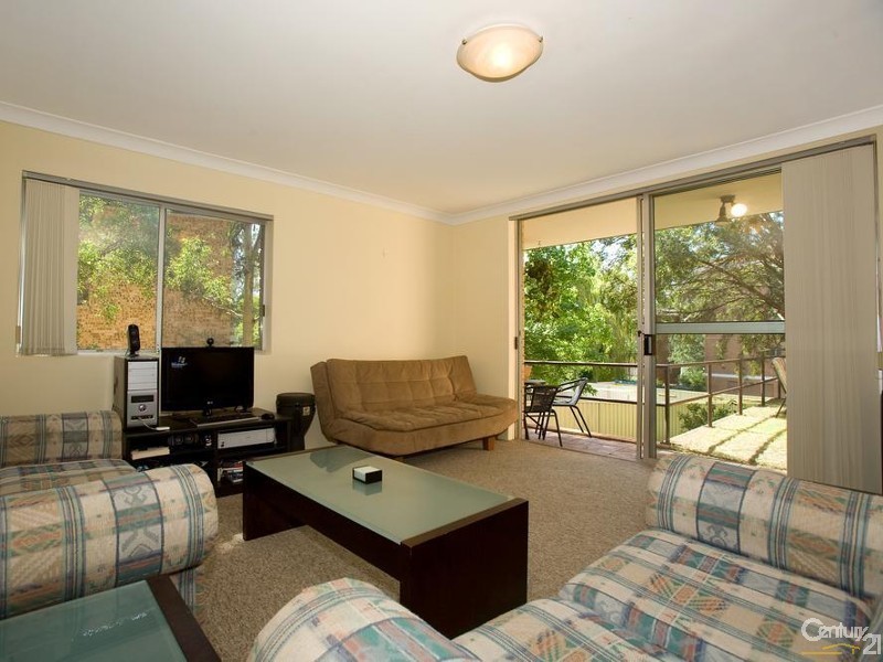 2/63-69 President Avenue, Caringbah NSW 2229