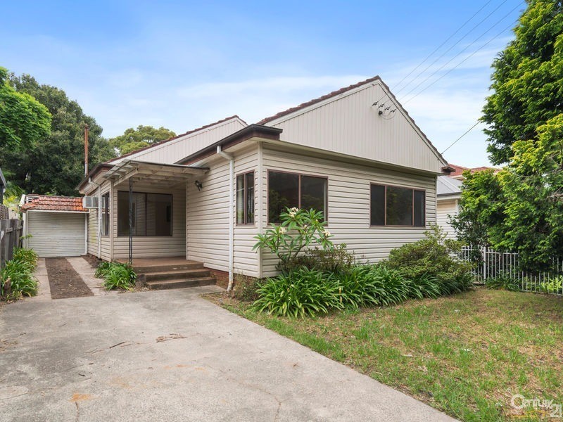 285 Taren Point Road, Caringbah NSW 2229