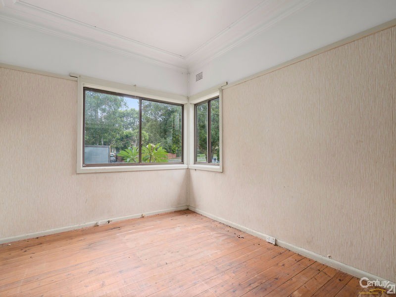 285 Taren Point Road, Caringbah NSW 2229